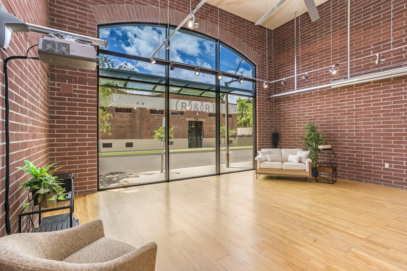 DTPHX Lofts Downtown Phoenix Inc.